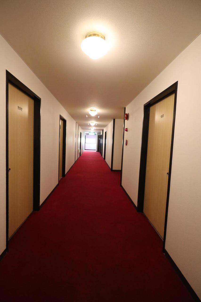Hotel New Yama Наґано Екстер'єр фото